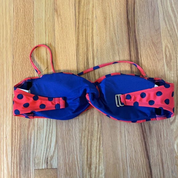 Polka dot bathing suit top. Size M! - Picture 5 of 5